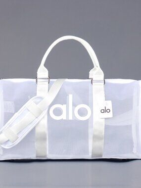 ALO Yoga | Bags | Alo Explorer Fanny Pack | Poshmark